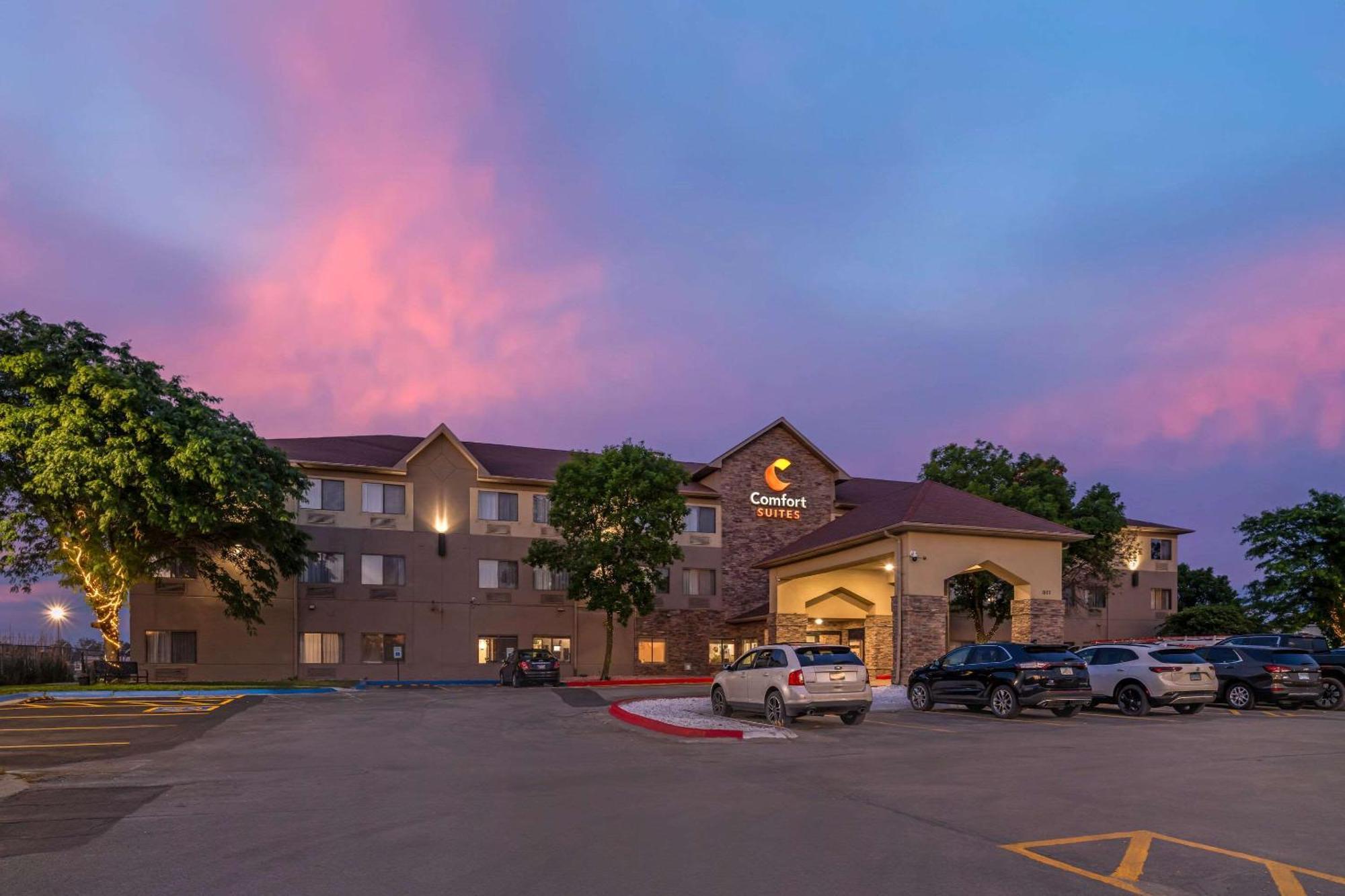 Comfort Suites Omaha East-Council Bluffs Exterior foto